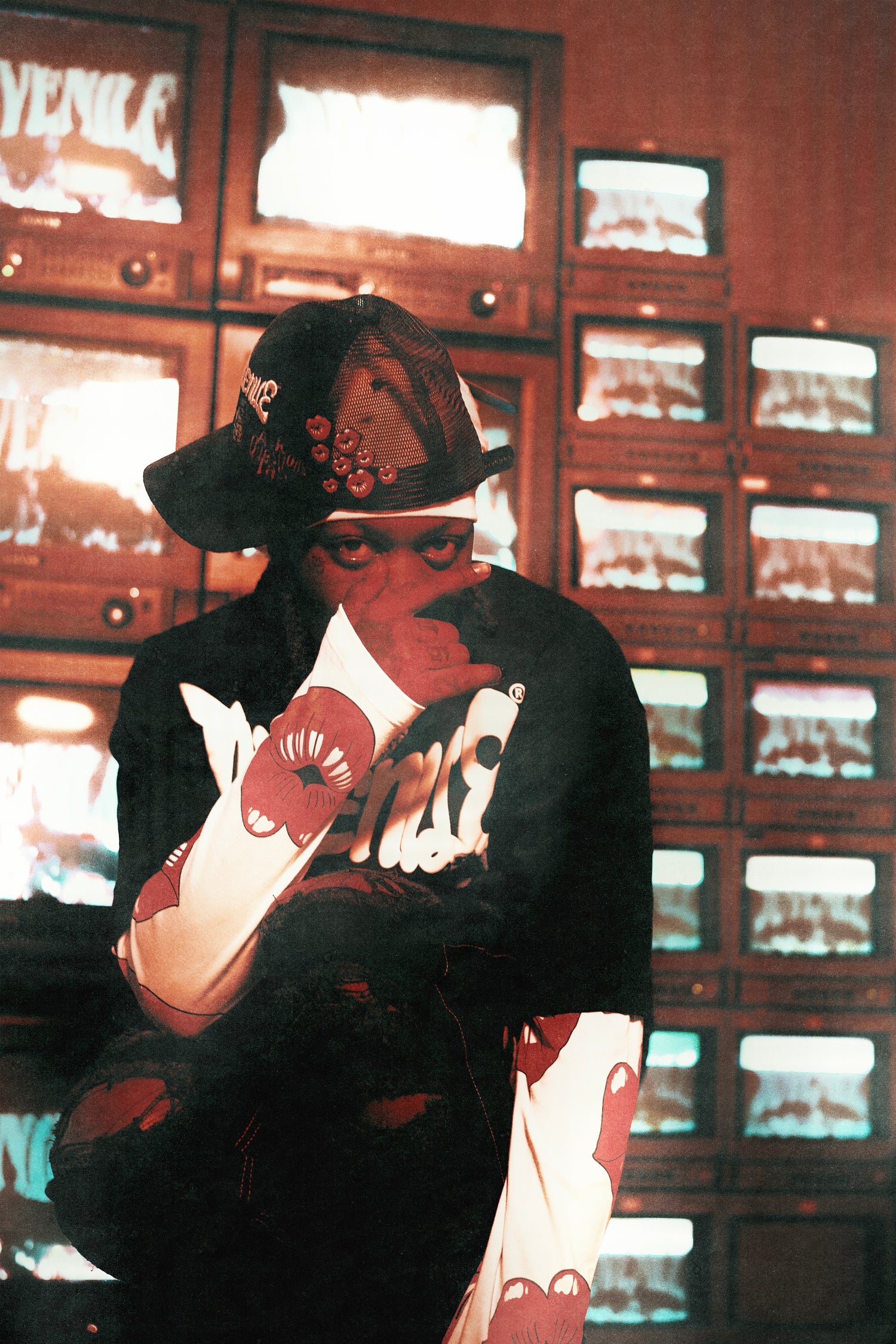 JUVENILE CLOTHING JUVENILE®